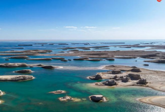 青海自驾：穿越火星1号公路，邂逅绝美水上雅丹