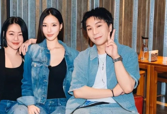 S和大女儿首度节目合体，坦言有点“绑手绑脚”