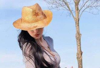 张馨予太丰满了，穿紧身衣凹凸感藏不住，我感慨军人老公眼光真好