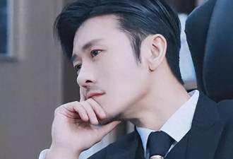 亲妈是导演，干妈是导演，20年都捧不红他