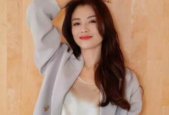刘涛现身意大利！18岁女儿王紫嫣身材又黑又肿
