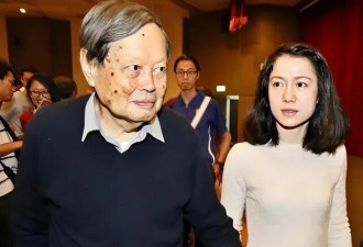 翁帆近况被曝不到1天，担心的事发生了，原来她和辛柏青处境一样