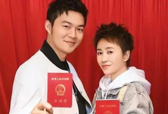 43岁马丽近况曝光！嫁给小11岁许文赫生下一子，如今婚姻生活很幸福