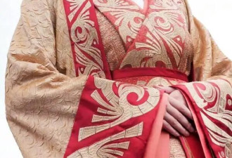 因病缺席内娱四年后，唐艺昕凭什么被怒赞？通透的“甜姐”谁不爱