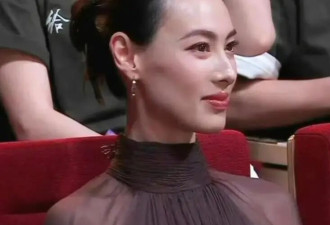 看37岁梁洛施生图，大背头、皮贴骨，才知内娱白幼瘦审美有多低级