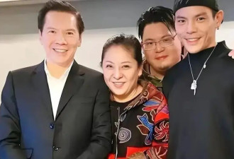 向佐同情弟弟向佑，因为妈妈偏爱他，向太承认破坏了他的多段感情