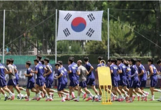 韩国队世界杯训练营现不明无人机 墨军方紧急处置