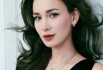 中美混血女星卢靖姗写真太明艳！魔鬼身材性感火辣
