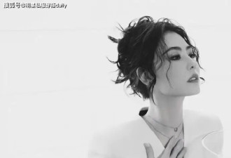 张柏芝带火一种夏日穿搭叫：“鸟窝头”+5分西裤