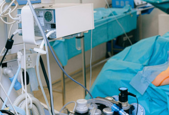 深圳女日饮4杯奶茶 血液现“乳白色” 送ICU险死