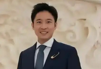 考古|娜然霍启山被传要结婚？年龄相差14岁曾是上下级，霍家又要有喜事了