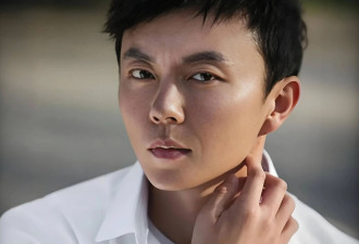 原来42岁谢苗的老婆，是我们熟悉的她，如今俩人定居北京生活幸福