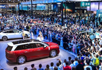 为了催你买车，中国今年砸了近2000亿