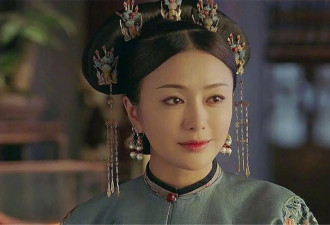 88岁老皇帝娶13岁少女,洞房夜女孩的反应,看哭...