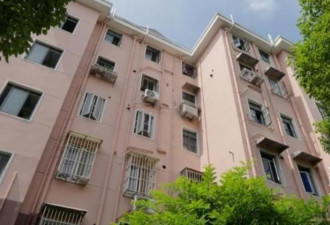 老母过世 上海男子“闭关修行” 邻居崩溃了