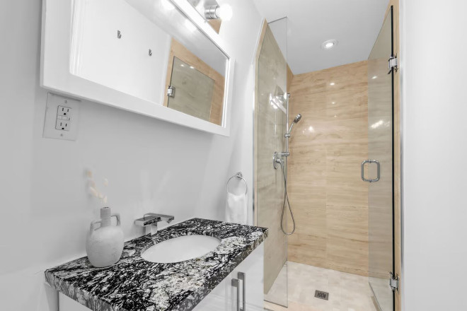 1292 Woodbine Avenue Toronto