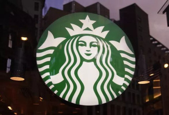 星巴克遇抢劫!2店员"制伏抢匪"救全场,反遭开除