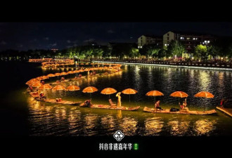 500米金龙游过护城河 这届年轻人的端午又老又新