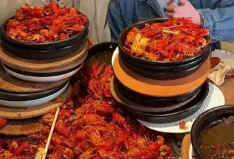 女吃播四巨头现状：骷髅脸、摘味觉神