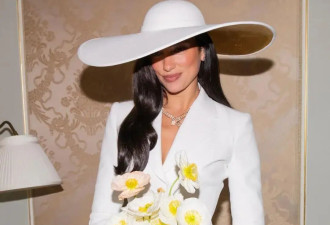 全球“最美恋人”婚礼大片终于公开！香奈儿总监为她打造婚纱，宝格丽珠宝戴满身