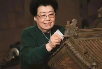 85岁陈丽华离世，嫁唐僧并非高攀，曾凭505亿登女富豪榜第三！