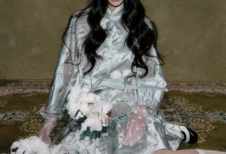 Angela baby换了“韩国妆造”差点没认出！3套穿搭风格大变韩味浓