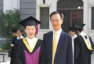 伏明霞：婚后与梁锦松闹过一次别扭，她为何....