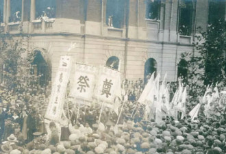 袁世凯死后,5000人送葬,临终遗言却让人毛骨悚然