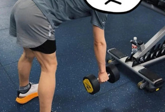 健身小伙以为是增肌 结果是胸部"发育"感觉很羞耻
