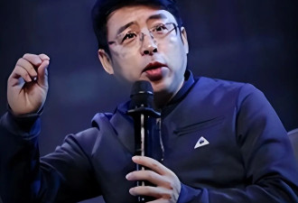 央视名嘴阿丘状态曝光，在破旧房子，靠老本度日，离婚后晚景凄凉