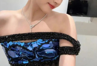 关晓彤白玉兰奖美图太惊艳!她曼妙身材太性感撩人