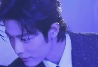 杨紫摘“白玉兰视后”的瞬间！杨幂笑出了女演员间的另一种美好