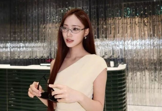 小S二女儿新造型，身材气质不输女明星