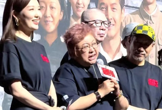 韩红风波后，去内蒙做慈善，不穿名牌感动落泪