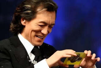 哈文戳破李咏葬在美国原因:不是不爱国 是回不来