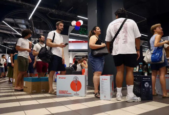 我在没有空调的巴黎，感受世纪热浪