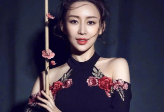 “九球天后”潘晓婷靓丽写真！肤白貌美大长腿性感撩人
