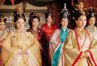 俗话说“色是刮骨刀”，其实还有三句