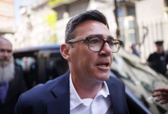 遭特朗普讽刺后，英首相最热人选拒绝美国邀请