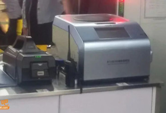 为啥飞机不让带超100mL液体登机? 背后故事是这样