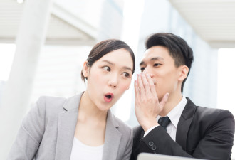 聊八卦嚼舌根没营养？科学家发现好处出人意表