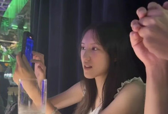 郭可盈女儿毕业全家外出庆祝，16岁林天若穿露脐装