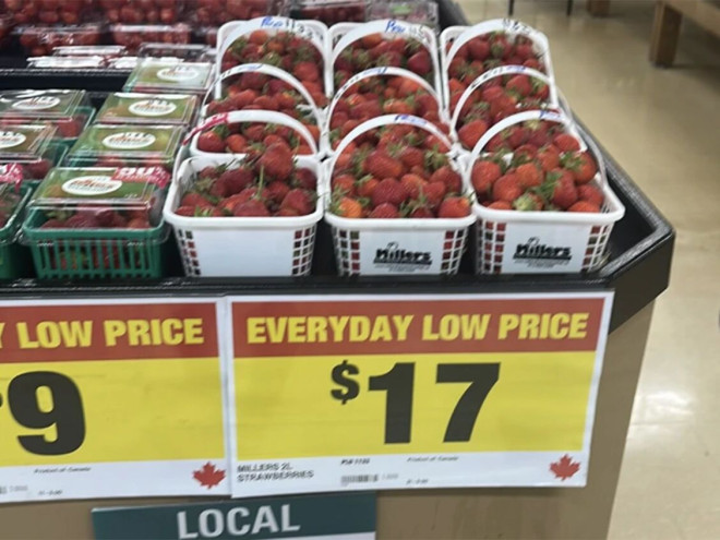 草莓售价高达 $17