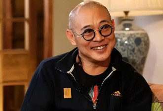 考古|李连杰直言问心无愧！称利智亲手照顾黄秋燕女儿，自己留的钱她们能花到100岁