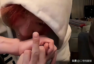 关晓彤传出喜讯，终于等到这一天，鹿晗惨遭围堵，担心的事发生