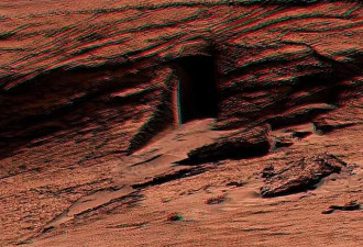 NASA火星照片出现“门洞”，疑似外星文明遗迹
