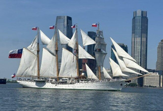 史上最大帆船舰队游行哈德逊河 庆建国250年
