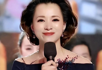 董卿父亲发文悼念亡妻，句句都是对密春雷的寒心