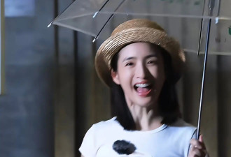 花少生图封神！42岁林依晨二胎后状态绝了，2套穿搭梦回湘琴时代