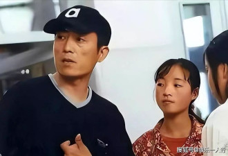 “最丑谋女郎”定居夏威夷当导演，近照胖到不敢认